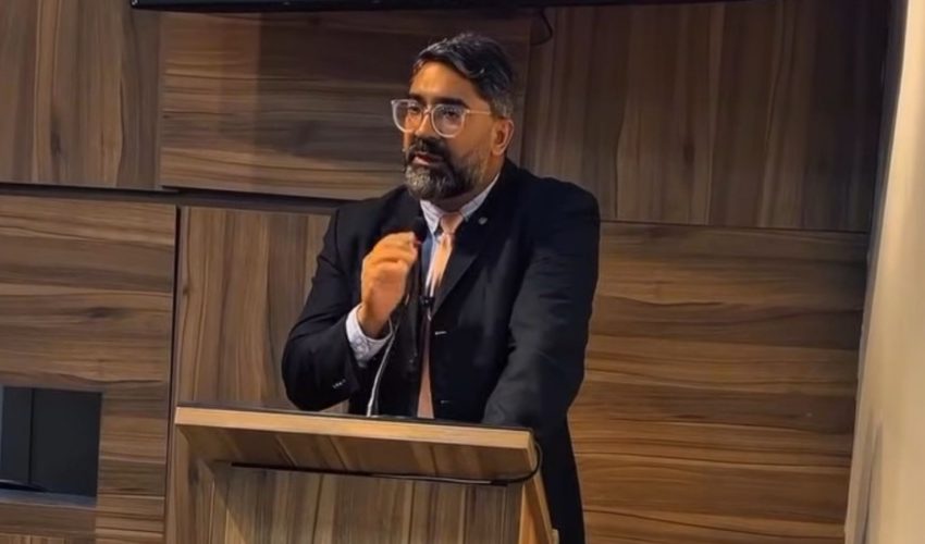 65c3def3-6710-4b2e-aa3e-fada7860b27b