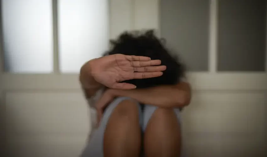 mulheres-sao-vitimas-de-violencia-2762624-article